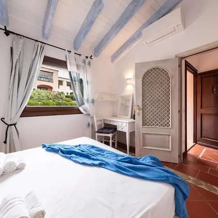 Private Beaches And Patio With A View, Cala Del Faro *